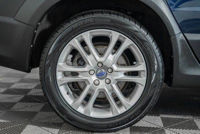 2016 Volvo XC70 T5 Platinum