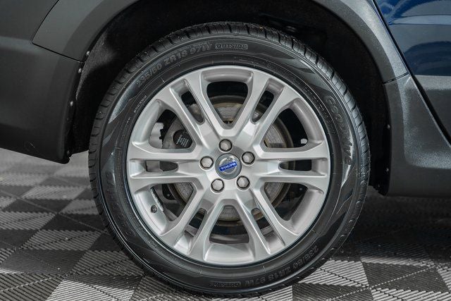 2016 Volvo XC70 T5 Platinum