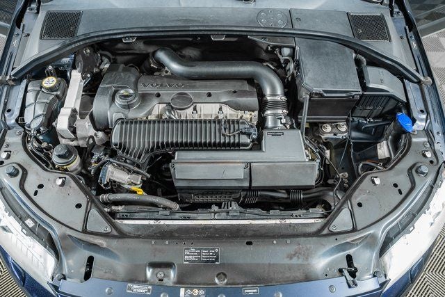 2016 Volvo XC70 T5 Platinum