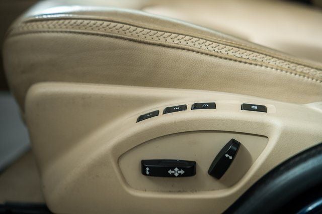 2016 Volvo XC70 T5 Platinum