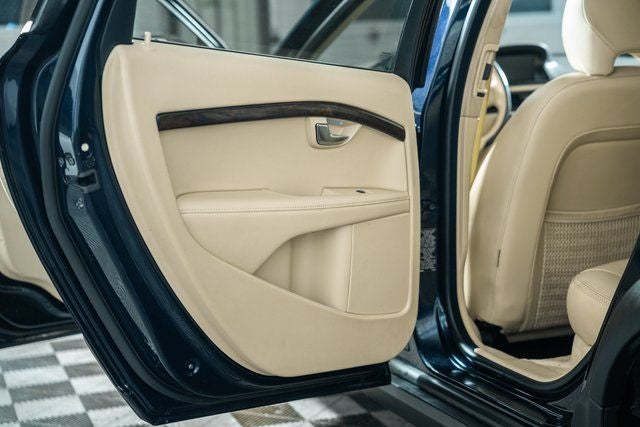 2016 Volvo XC70 T5 Platinum