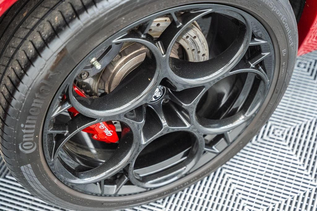 2023 Alfa Romeo Stelvio Quadrifoglio