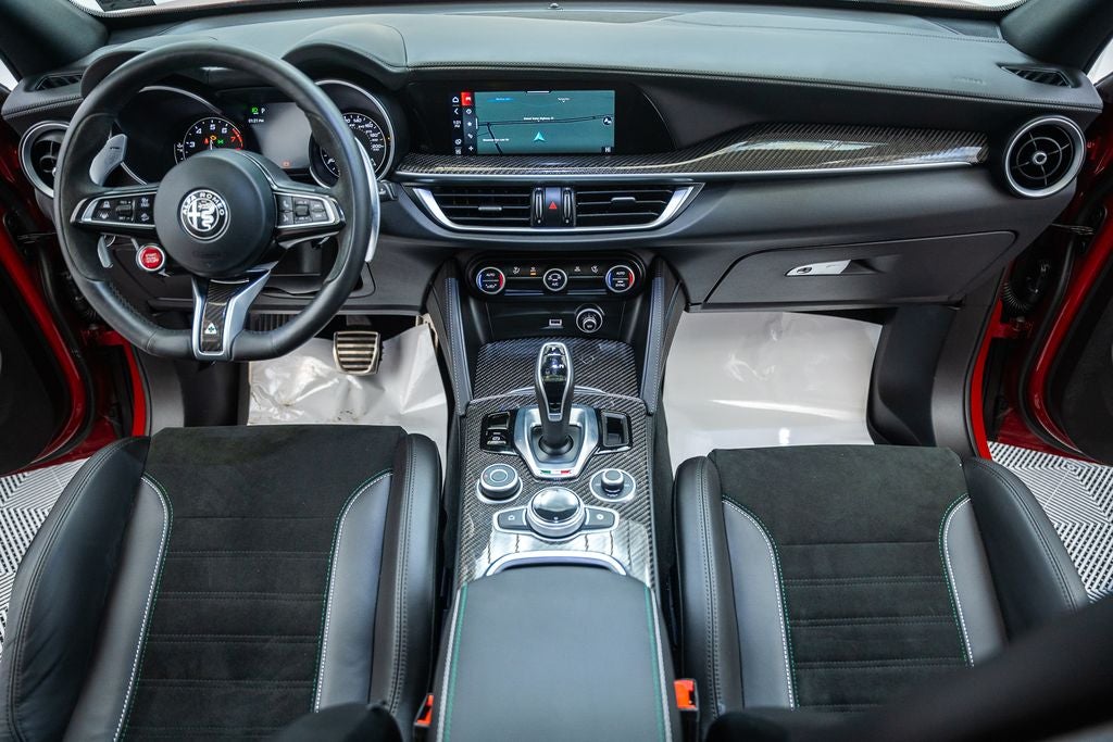 2023 Alfa Romeo Stelvio Quadrifoglio
