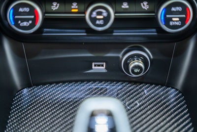 2023 Alfa Romeo Stelvio Quadrifoglio