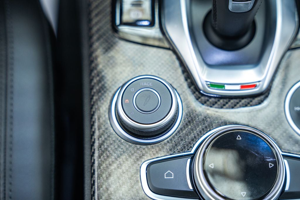 2023 Alfa Romeo Stelvio Quadrifoglio
