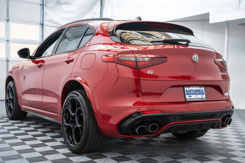 2023 Alfa Romeo Stelvio Quadrifoglio
