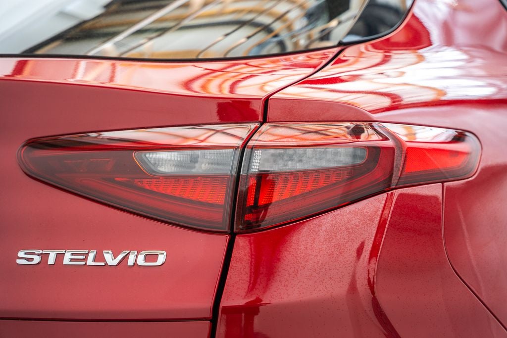 2023 Alfa Romeo Stelvio Quadrifoglio