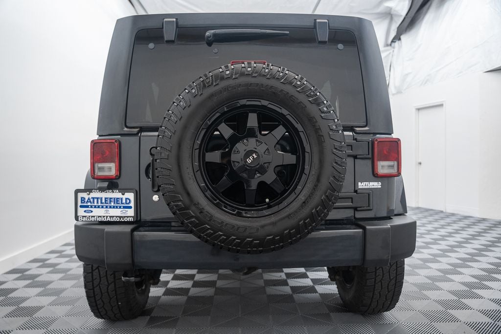 2016 Jeep Wrangler Unlimited Sahara