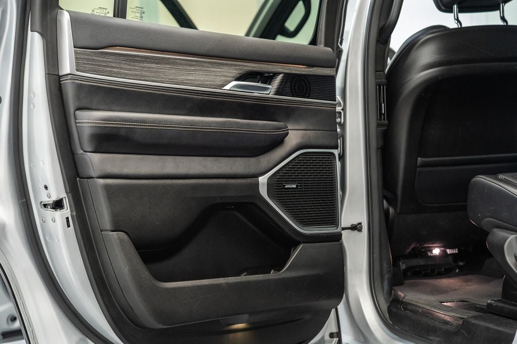 2024 Jeep Wagoneer Series III
