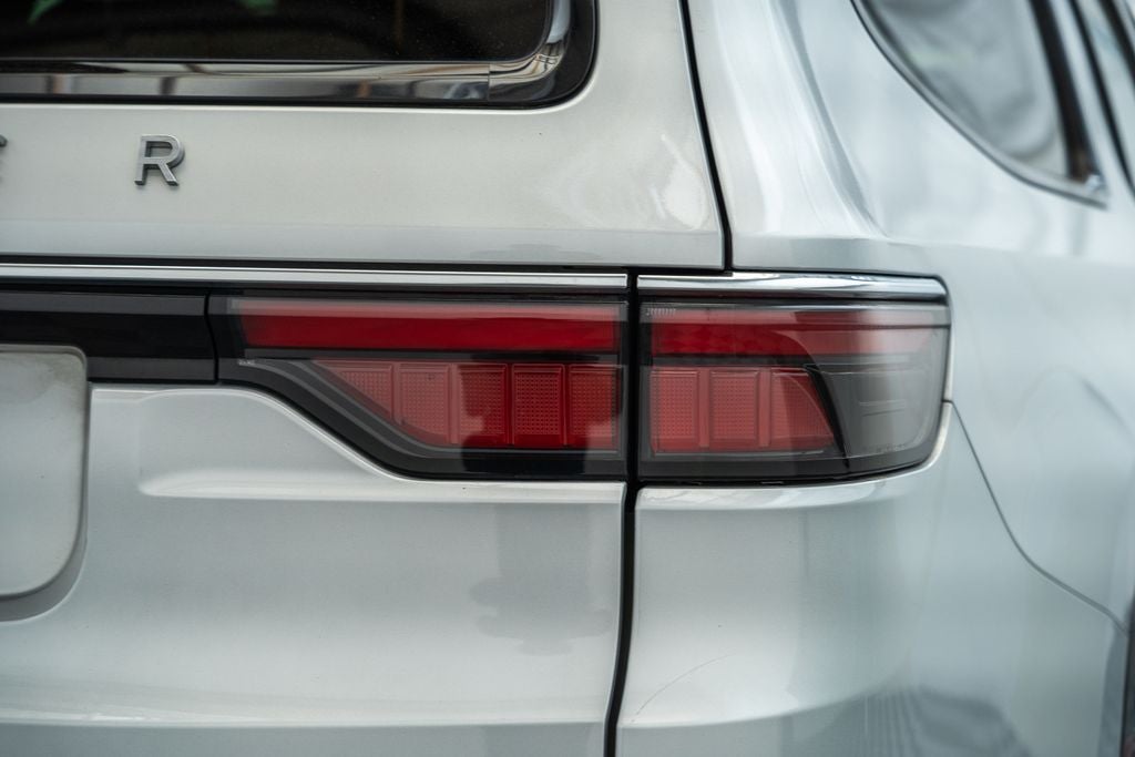 2024 Jeep Wagoneer Series III
