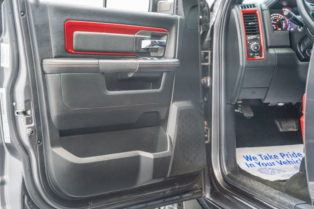 2016 RAM 1500 Rebel Hemi 5.7L 4WD