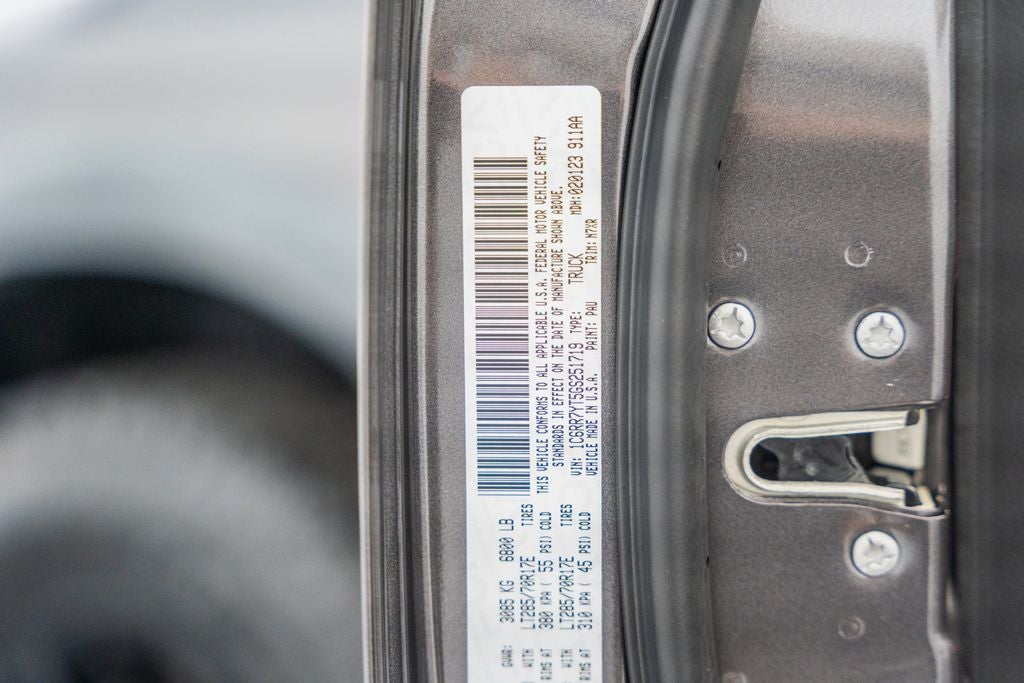 2016 RAM 1500 Rebel Hemi 5.7L 4WD