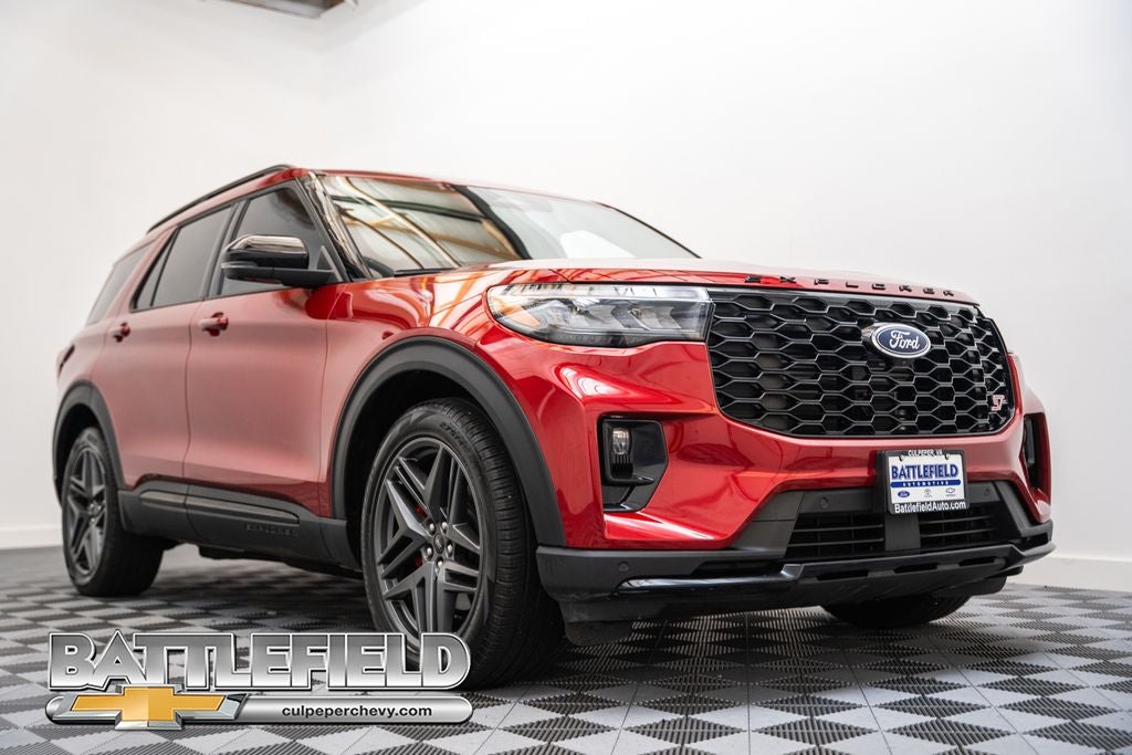 2025 Ford Explorer ST