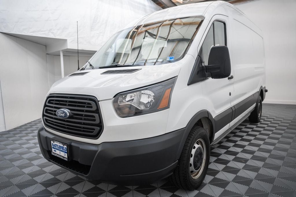 2018 Ford Transit-250 Base