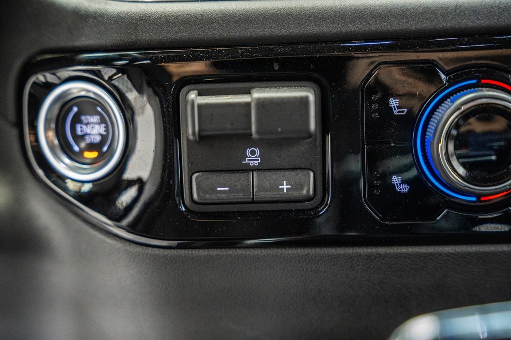 2025 Chevrolet Silverado 1500 LT LT1