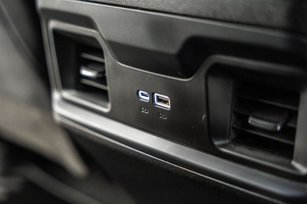 2025 Chevrolet Silverado 1500 LT LT1