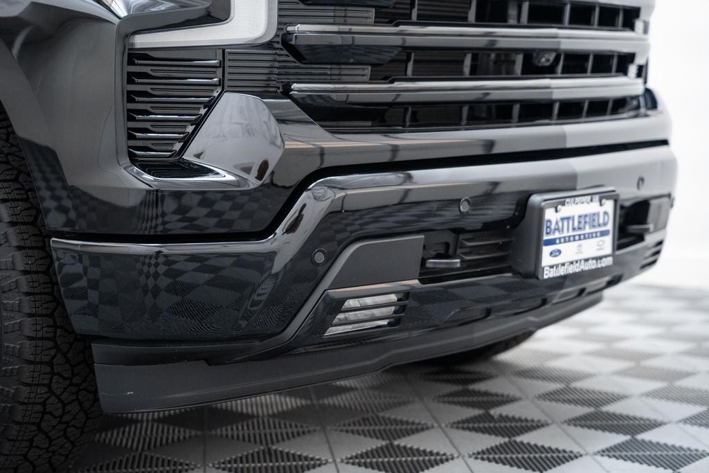 2025 Chevrolet Silverado 1500 High Country