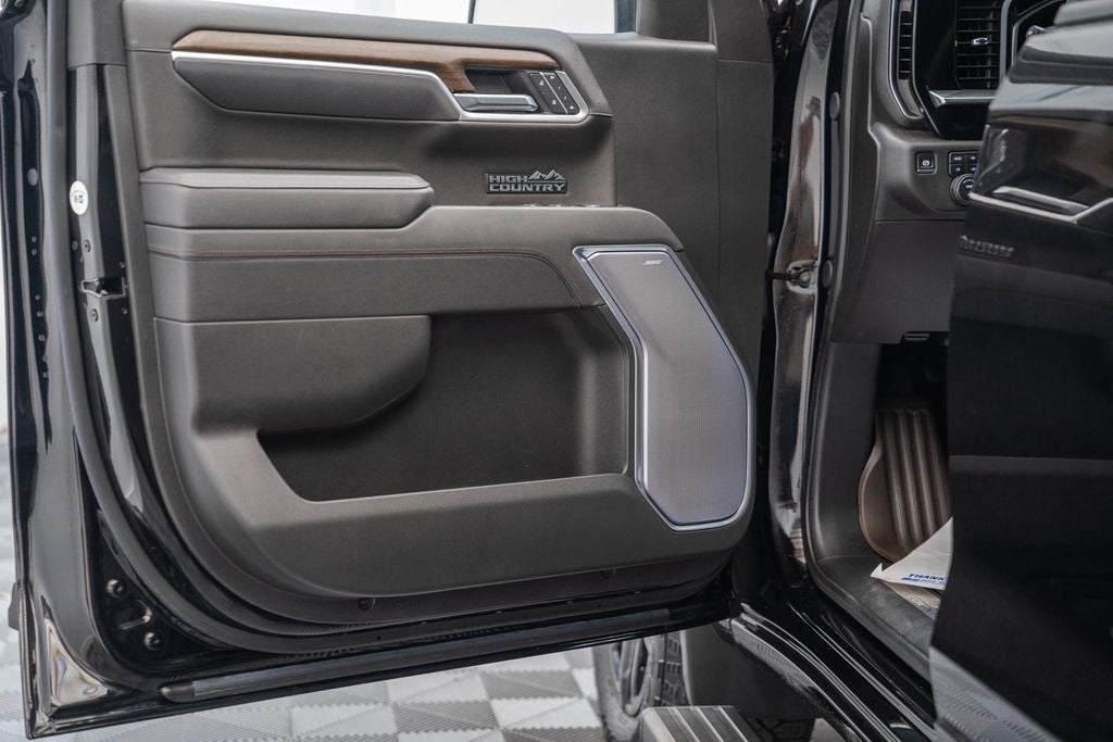 2025 Chevrolet Silverado 1500 High Country