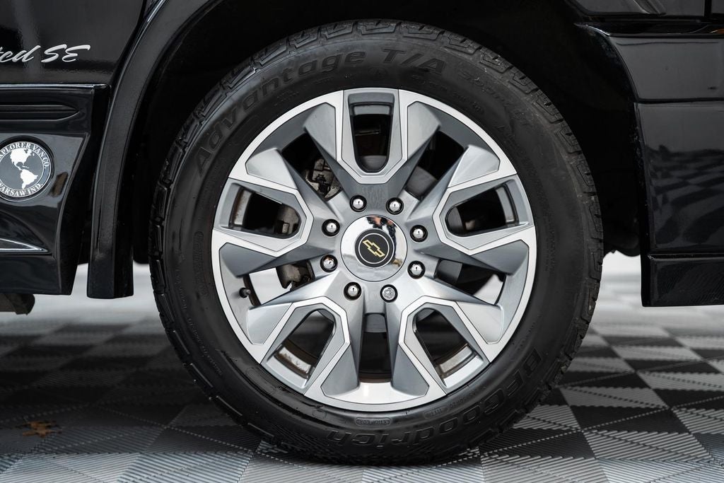 2023 Chevrolet Express 2500 High Top Explorer Limited SE