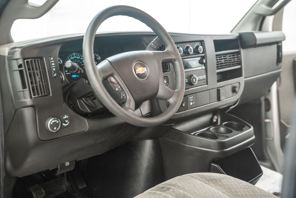 2017 Chevrolet Express 3500 Work Van Cargo
