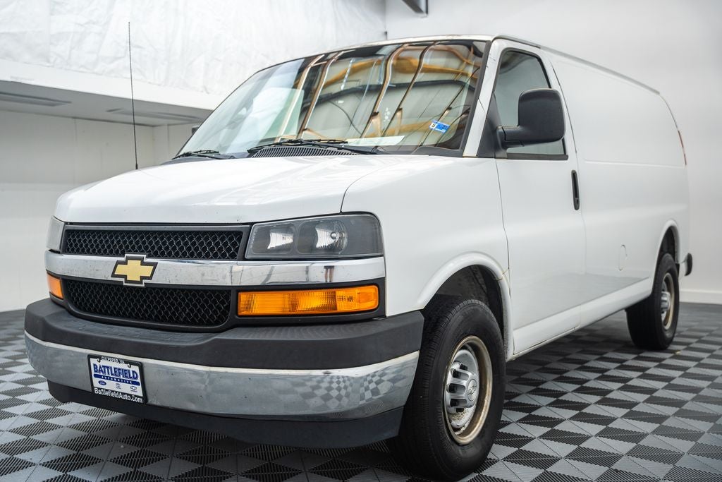 2017 Chevrolet Express 3500 Work Van Cargo