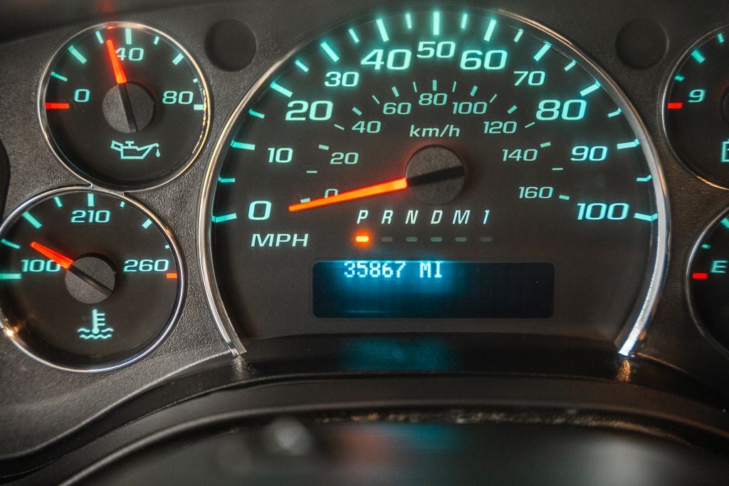 2017 Chevrolet Express 3500 Work Van Cargo