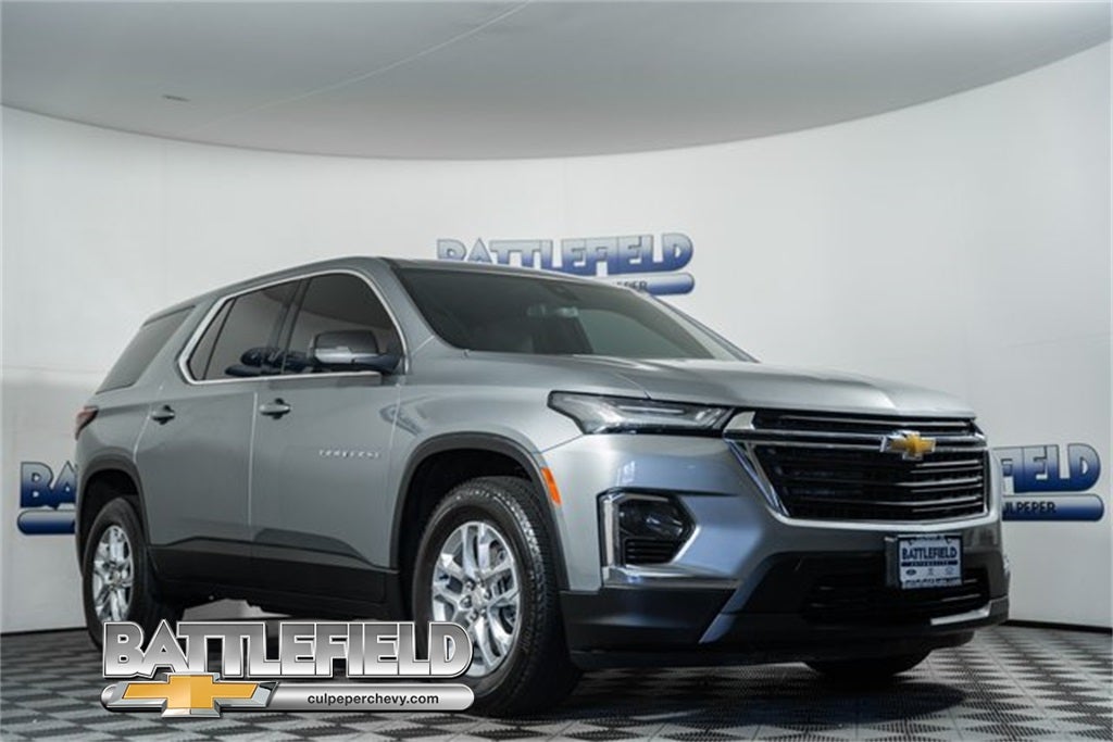 2023 Chevrolet Traverse LS