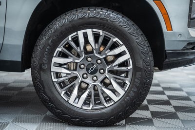 2025 Chevrolet Suburban Z71