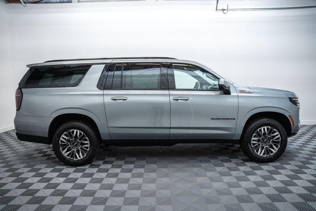 2025 Chevrolet Suburban Z71