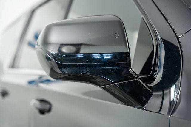 2024 Chevrolet Suburban LS