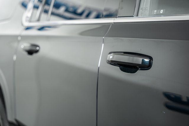 2024 Chevrolet Suburban LS