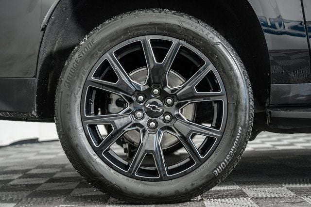 2024 Chevrolet Suburban LS