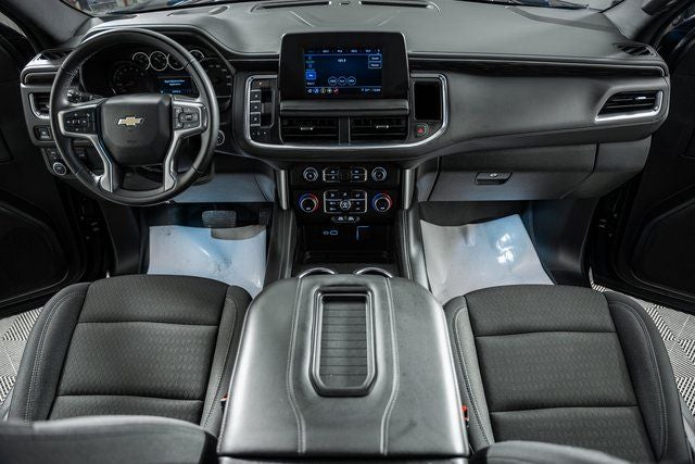 2024 Chevrolet Suburban LS