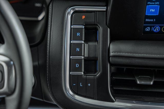 2024 Chevrolet Suburban LS