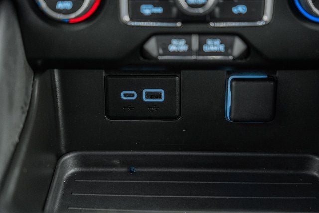 2024 Chevrolet Suburban LS