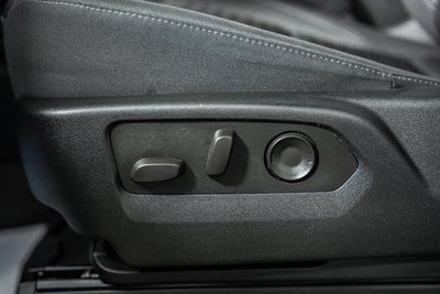 2024 Chevrolet Suburban LS