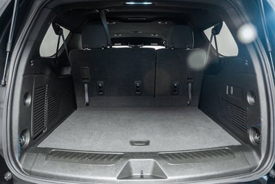 2024 Chevrolet Suburban LS