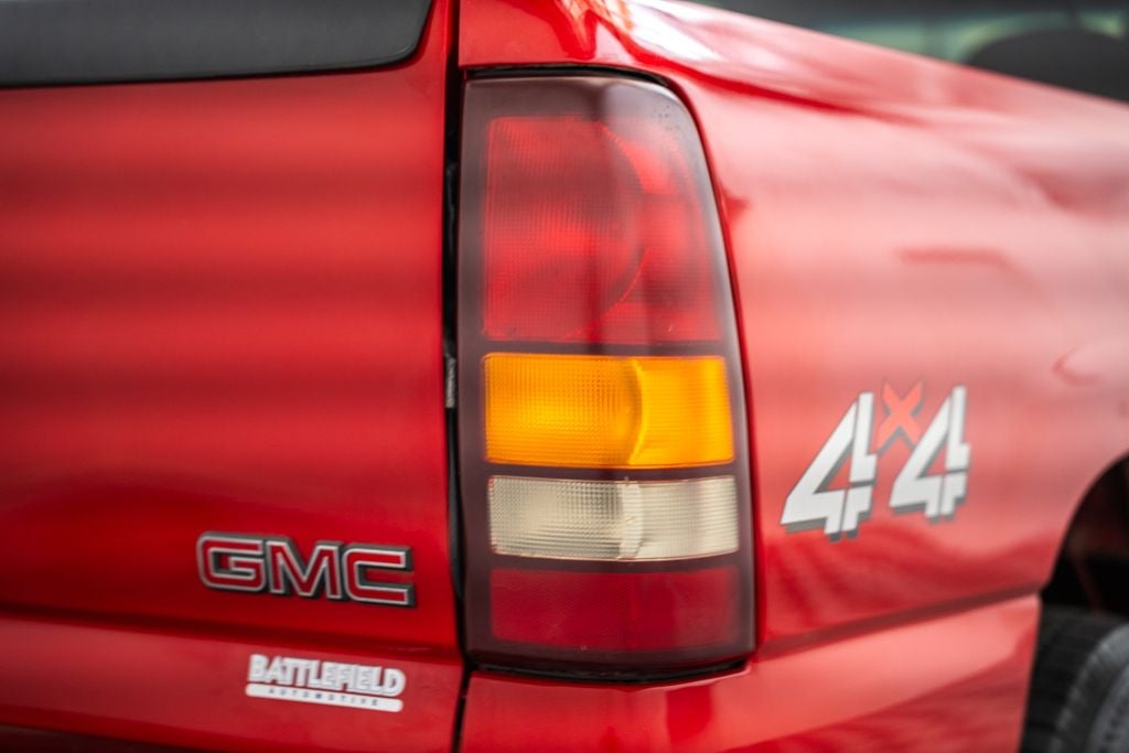 2003 GMC Sierra 1500 SLE