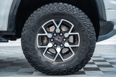 2024 GMC Canyon AT4X
