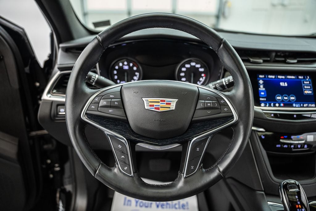 2021 Cadillac XT5 Premium Luxury
