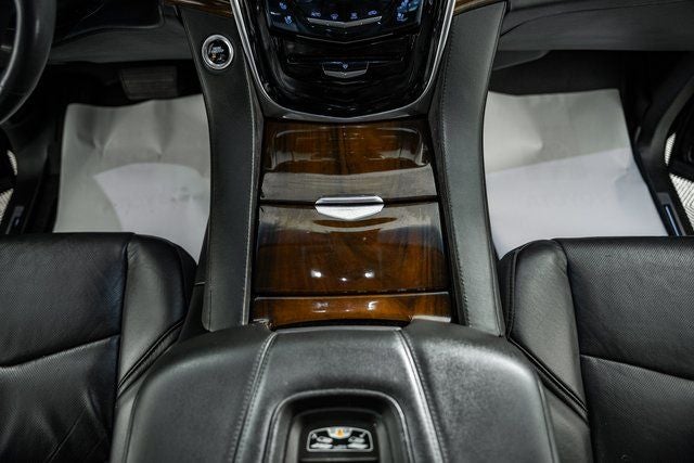 2019 Cadillac Escalade Luxury