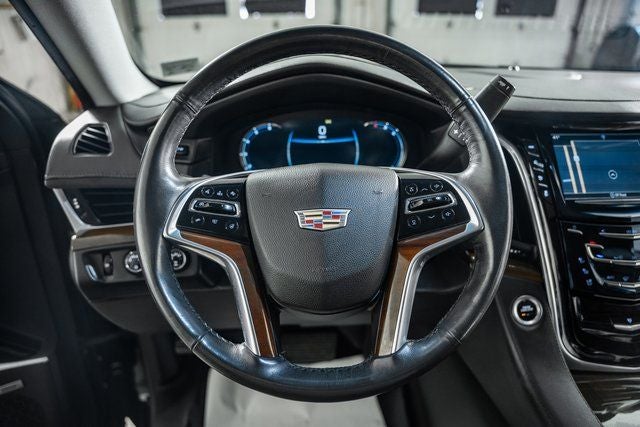 2019 Cadillac Escalade Luxury
