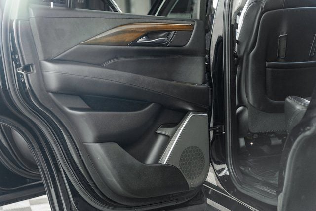 2019 Cadillac Escalade Luxury