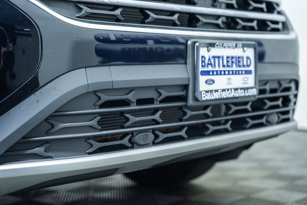 2025 Volkswagen Atlas 2.0T SE