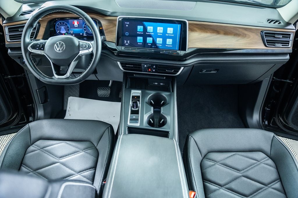2025 Volkswagen Atlas 2.0T SE