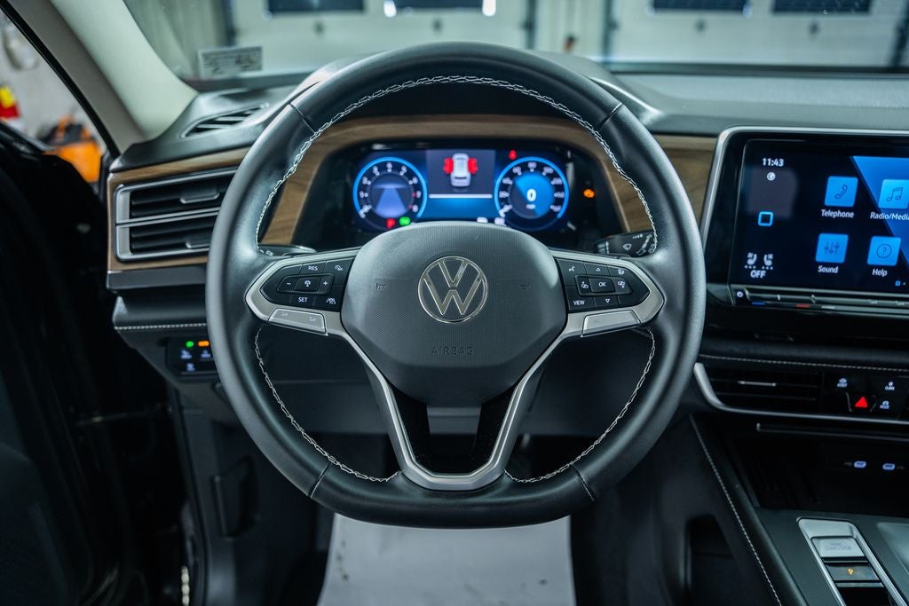 2025 Volkswagen Atlas 2.0T SE
