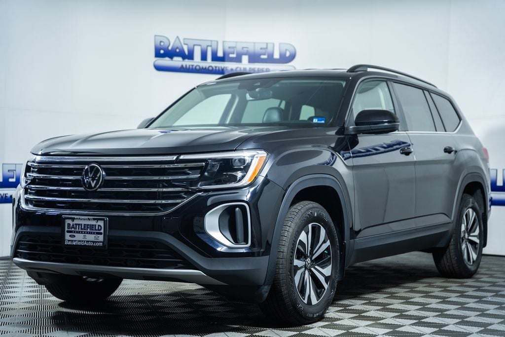 2025 Volkswagen Atlas 2.0T SE