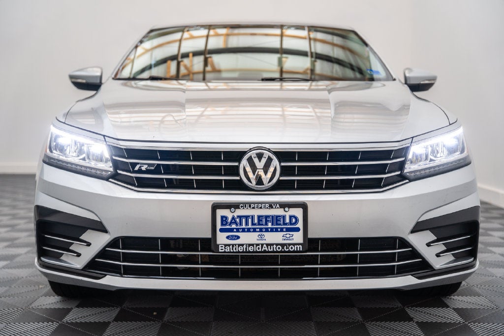 2016 Volkswagen Passat 1.8T R-Line