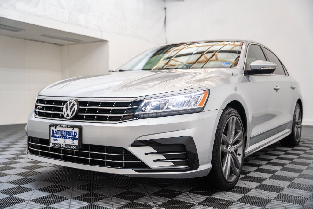 2016 Volkswagen Passat 1.8T R-Line