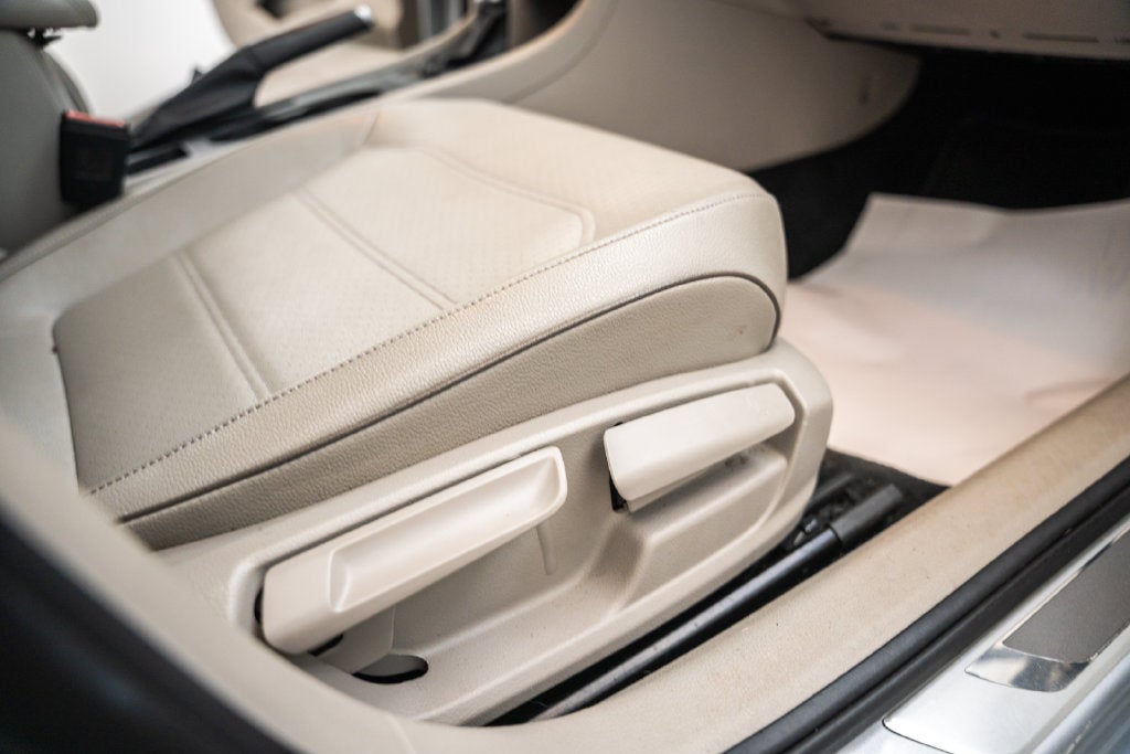 2016 Volkswagen Passat 1.8T R-Line
